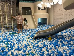 -涨巢·潮玩水疗局