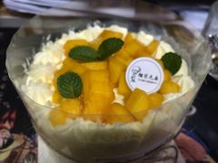 芒果小清新-榴芒先森生日蛋糕甜品台定制(1店诚信大道店)