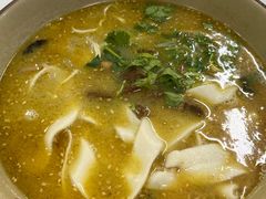 四厂咖喱烩面-四厂烩面(棉纺路店)