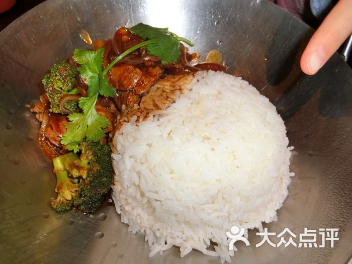 bluefrog蓝蛙(颐堤港店)西兰花牛肉饭图片 - 第1335张