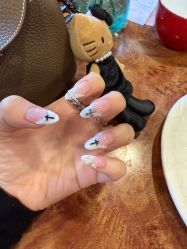 -斯馨·健康美甲美睫