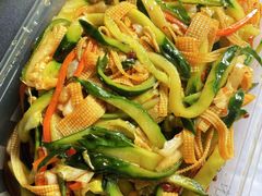 -尹记餐馆(花园店)