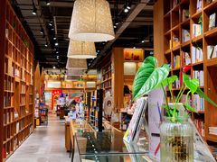 -百新书局(尚悦湾店)