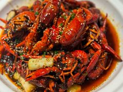-肥肥虾庄·金牌油焖大虾(首义路店)
