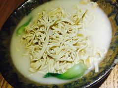 -黛瓦里巷(南京东路店)
