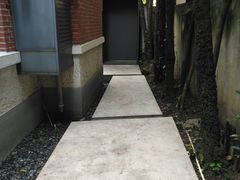 -胶囊画廊