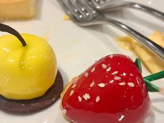 -怡咖啡海鲜自助餐厅(浦东香格里拉店)