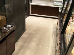 -爱纶(华南广场店)