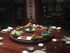 -湖畔居茶楼(湖滨店)
