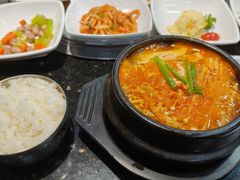 -青松馆韩国料理(香港中路佳世客店)