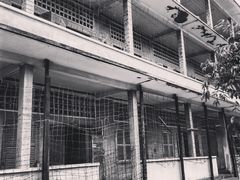 -吐斯廉屠杀博物馆