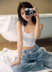 -onlygirl摄影美学馆高端定制(江滩店)