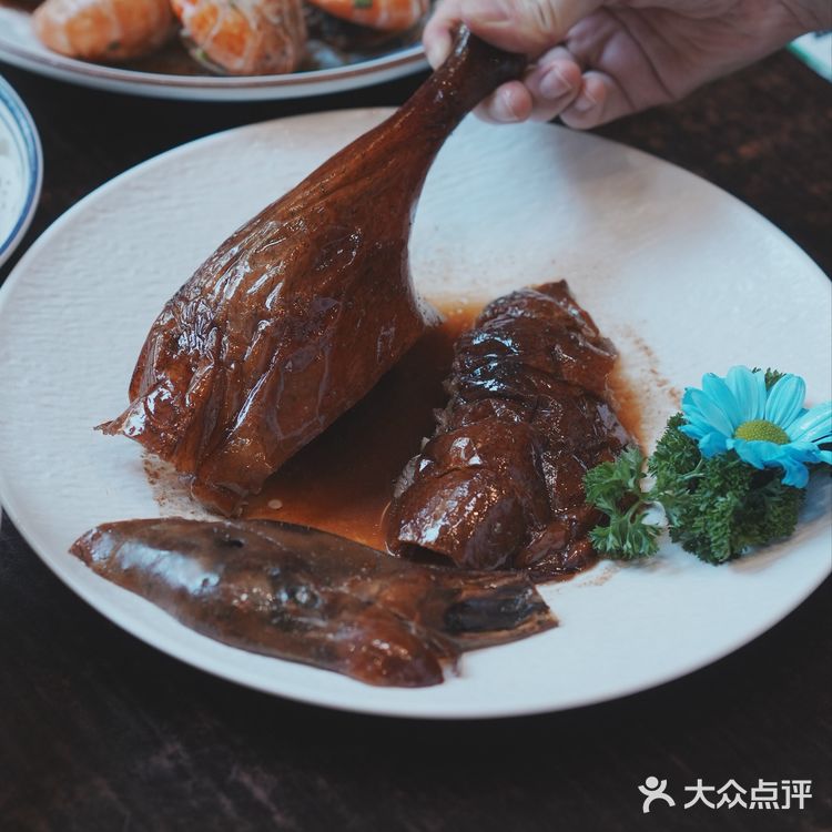 充满老顺德DNA的鱼生专门店!