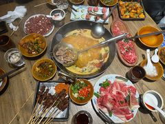 -贵厨酸汤牛肉(小十字店)