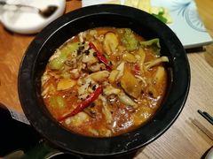 黑松露牛肝菌焖牛蛙-云海肴·汽锅鸡·云南菜(广安门天虹店)