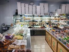面包甜点陈列柜-幸福蛋糕坊(金顶街店)