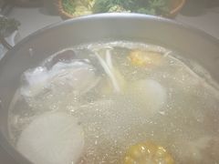 -椰子湾·海南火锅·糟粕醋·椰子鸡(正大广场店)