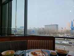 -济南香格里拉·咖啡泉自助餐厅