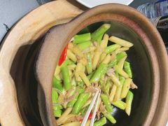 -忆江南·临江鱼馆