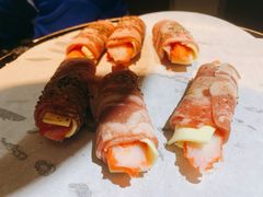 独创芝士鳕蟹柳肥牛卷-北京小炮儿炙子烤肉·铜锅涮肉(珠江路店)