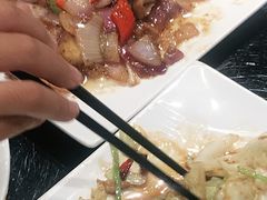-皇城根·鲁菜济南菜·吊炉烤鸭·炒鸡鱼头(济南旗舰店)