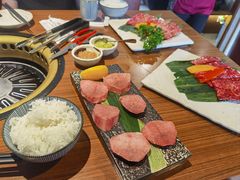 -炼火烤肉店