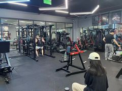 -豪思成DK健身私教连锁(凯乐国际店)