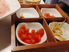 -老房老舍重庆火锅(假日城市店)