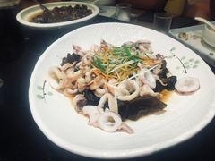 葱油香鱿鱼-汀小府·福建客家菜(鼓山沃尔玛店)