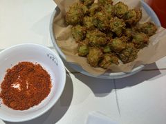 -阿瓦山寨·湘菜现炒·剁椒鱼头王(咸阳总店)