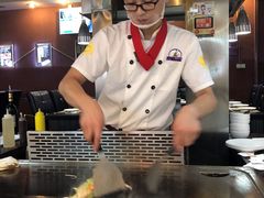 -利昂法式铁板主题餐厅(新奥购物中心店)