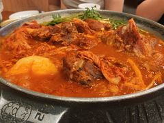 土豆排骨火锅（辣）-喇喇排骨火锅·传统韩式脊骨汤(望京西园总店)