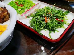 炝拌野菜-王村姑老土炕莜面村(桥东店)