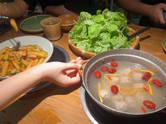 -吃饭皇帝大土家民族菜(正大广场店)