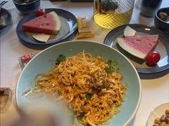 -八府香鸭·啫啫煲(华山路店)