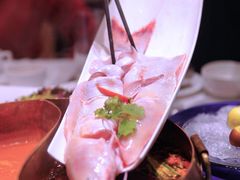 招牌红蕃鸳鸯锅-漾亚·雍雅合鲜(鹭岛店)