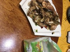 -胖大嫂渔家排档(半边山店)