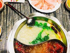 -重庆大队长火锅(凤城八路店)