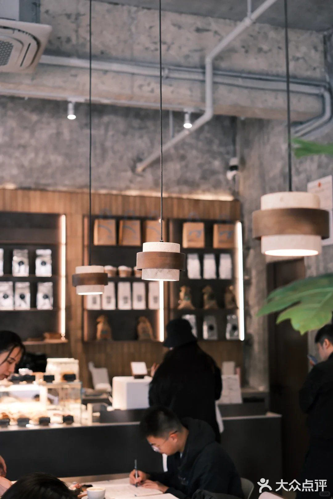福州探店——烟台山边上的放啡新店撒满阳光！﻿