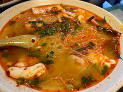 -大头虾越式风味餐厅(光明广场店)