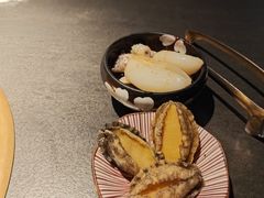 -铭牛烧肉·和牛海鲜自助(高新月牙湖店)