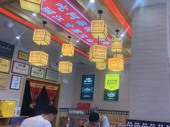 -阿婆情腊排骨火锅(金虹路店)