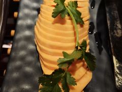 -老牌坊云南鱼豆花火锅(爱建店)