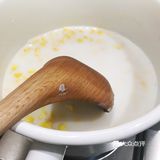 清晨的治愈系特饮—牛奶玉米汁