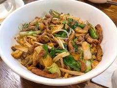 生爆牛肉面-寻裕记·现炒浇头面(人民广场店)