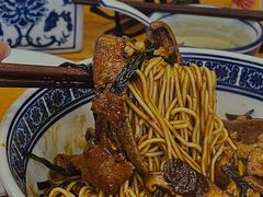 -沪西老弄堂面馆(定西路店)