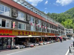 -藏龙百瀑风景区