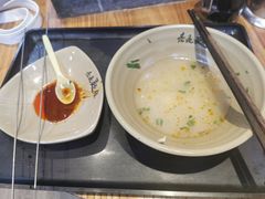-亮亮面馆(经六路店)