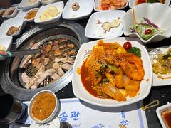 -青松馆韩国料理(香港中路佳世客店)