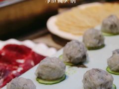 香菜元子-凤来栖·净庭院·火锅(欧尚店)
